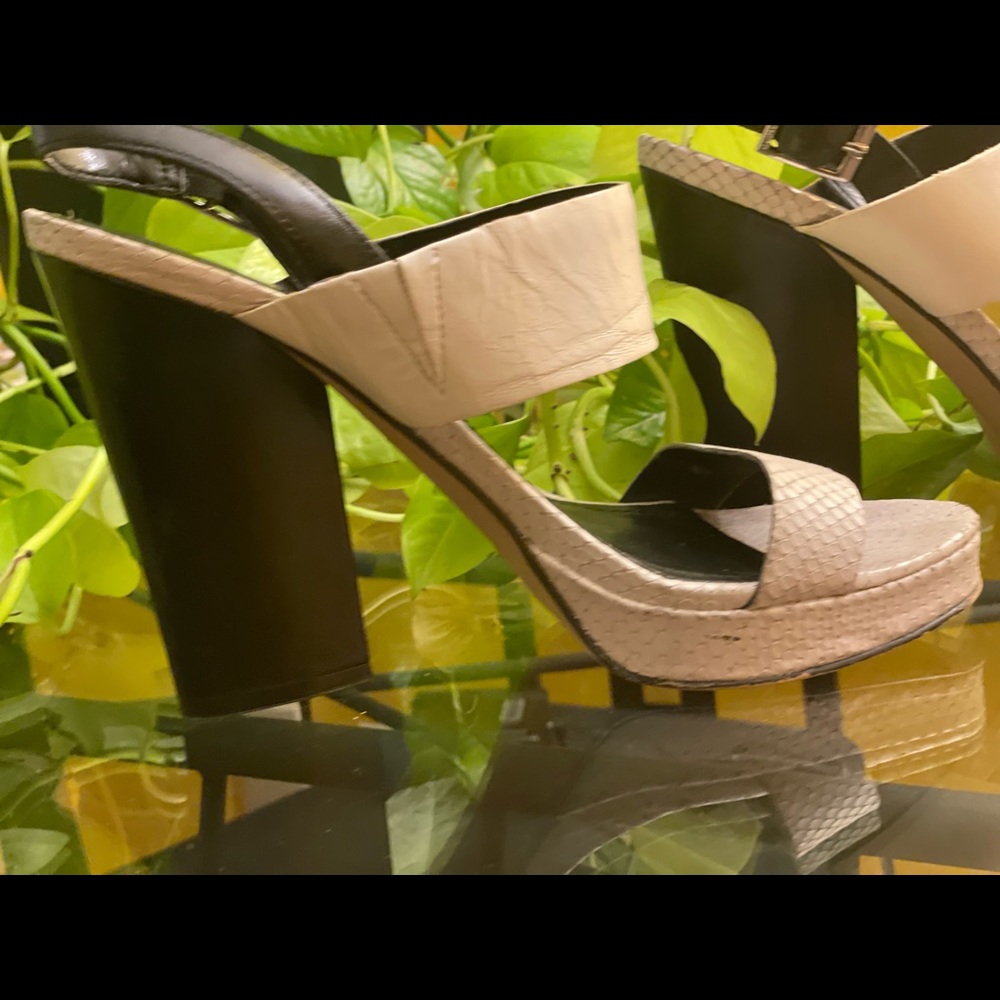 High heel sandals